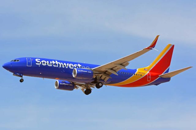 Boeing 737-800 (N8695D) - Southwest Boeing 737-8H4 N8695D at Phoenix Sky Harbor on July 30, 2018.