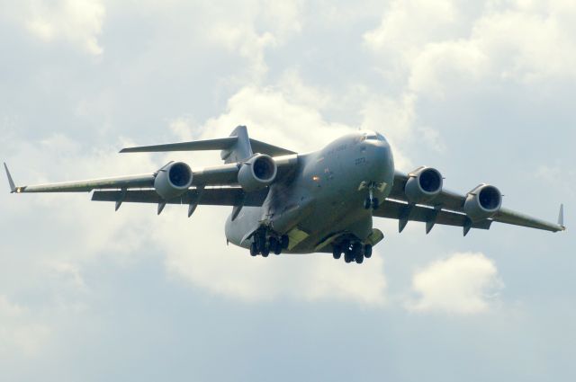 Boeing Globemaster III (ZZ173) - Parking zone