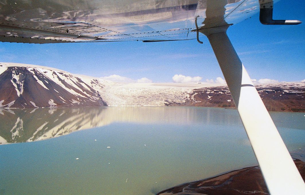 Cessna Skylane (D-EFZT) - Crossing Iceland en route to Grimsey (BIGR).