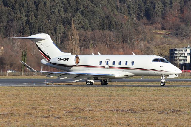 Canadair Challenger 350 (CS-CHE)