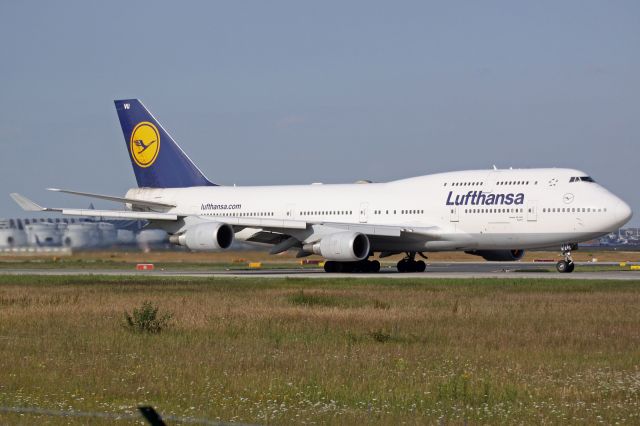 Boeing 747-400 (D-ABVU)