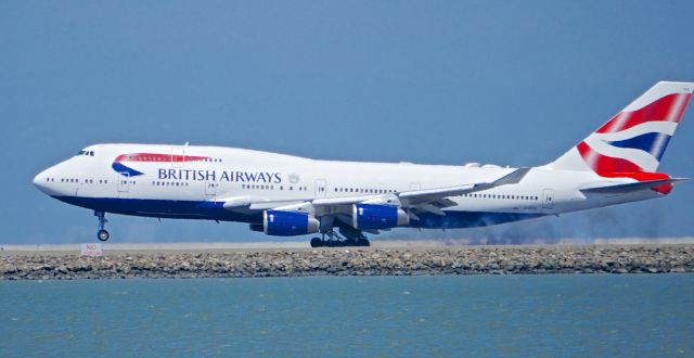 Boeing 747-200 (G-CIVG) - No trespassing