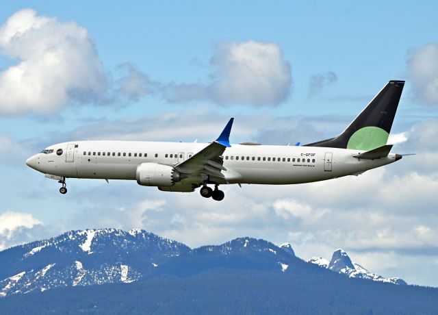 Boeing 737 MAX 8 (C-GFOF) - The Flair title is missing