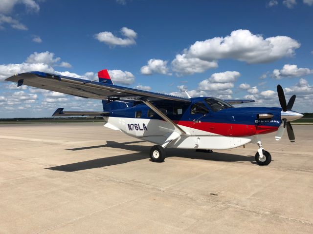 Quest Kodiak (N76LA)