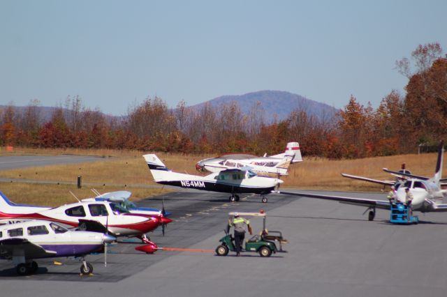 Cessna Centurion (N54MM)