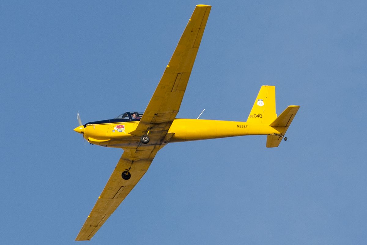 SCHWEIZER TG-7 (N26AF)