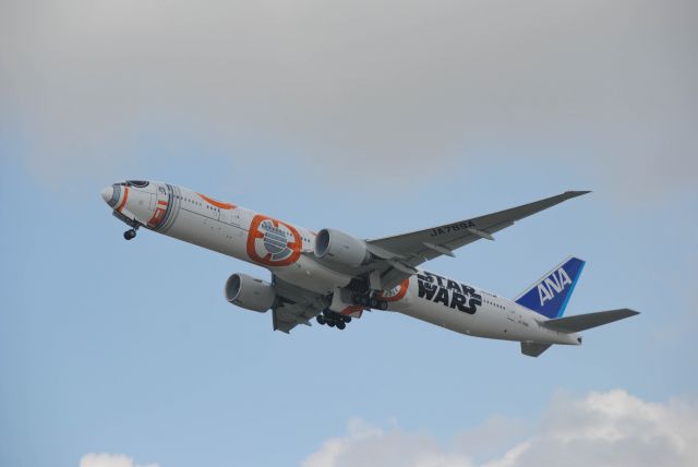 BOEING 777-300 (JA789A) - 4/14/2016: ANAs Star Wars BB8 Boeing 777-381ER departing KIAH. 