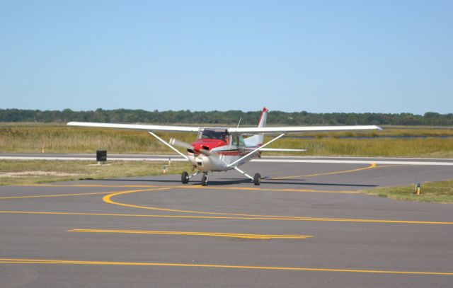 Cessna Skyhawk (N5249R)