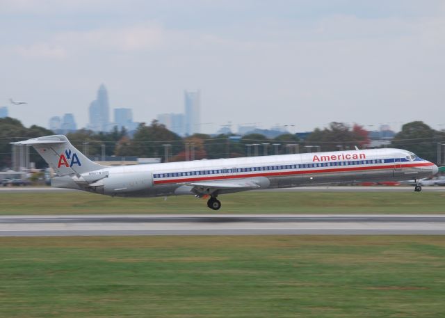 McDonnell Douglas MD-83 (N961TW) - Arriving runway 18C at KCLT - 10/29/14