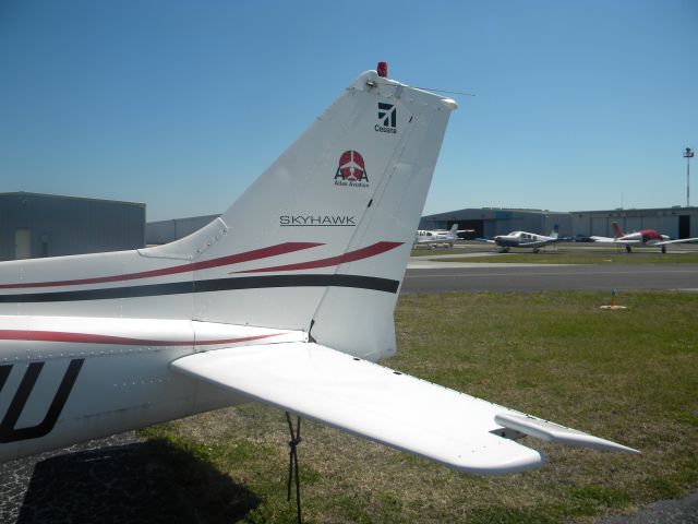 Cessna Skyhawk (N738NU)