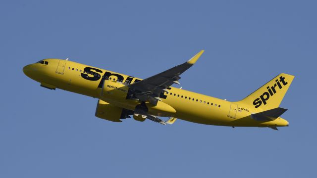 Airbus A320neo (N924NK) - Departing LAX on 25R