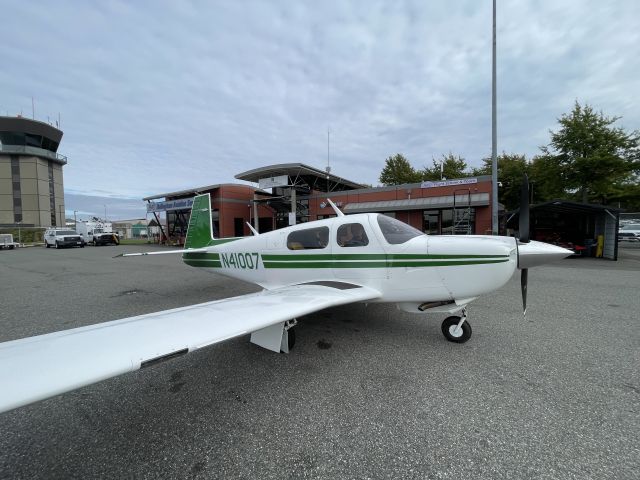 Mooney M-20 (N41007)