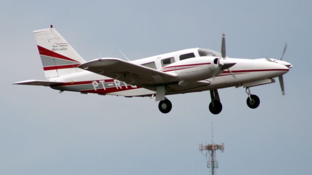Piper Seneca (PT-RYQ)