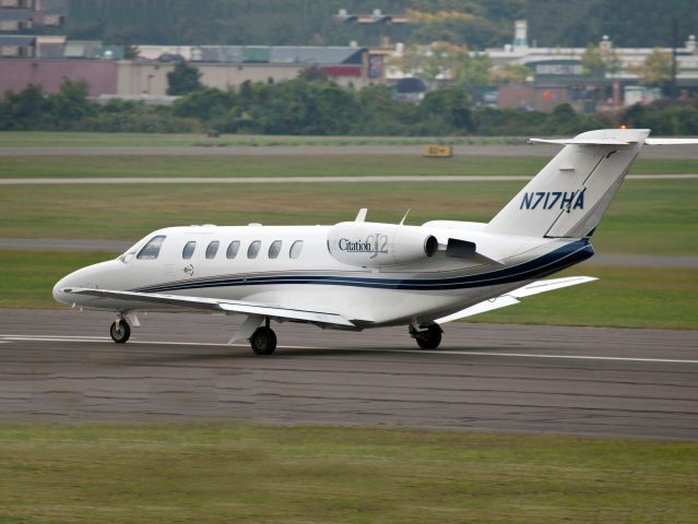 Cessna Citation CJ2+ (N717HA) - Runway 26.