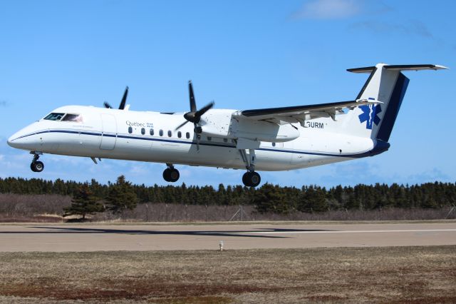 de Havilland Dash 8-300 (C-GURM) - 26/04/2024.