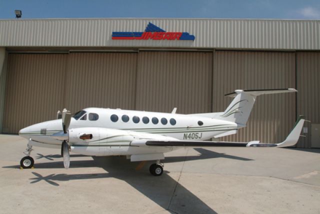 Beechcraft Super King Air 350 (N405J)