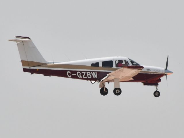 Piper Turbo Arrow 4 (C-GZBW)