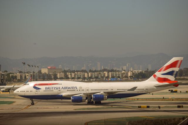 Boeing 747-400 (G-CIVV) - a British airways 747-400 turns onto taxiway Lima on 8/30/19