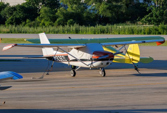 Cessna Skyhawk (N3262L)