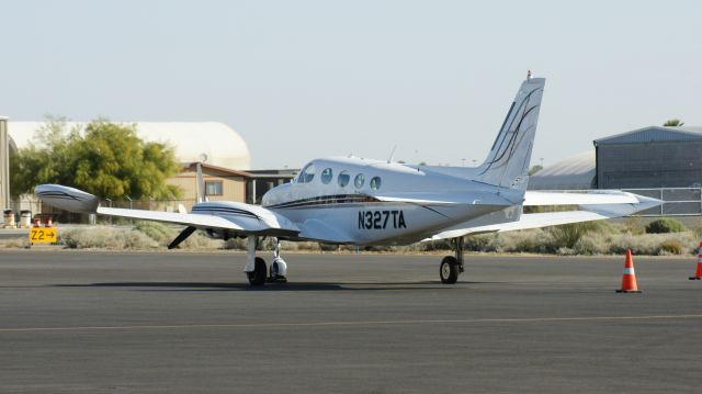 Cessna Executive Skyknight (N327TA)