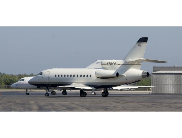 Dassault Falcon 900 (N76FD) - A very good business jet - good range and short field performance. Three engine safety.