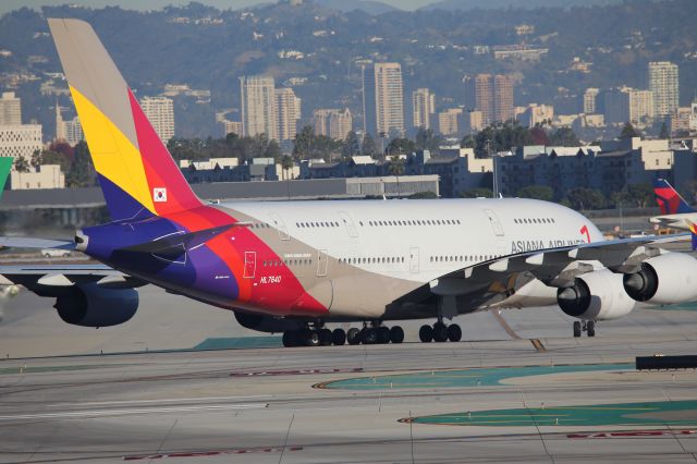 Airbus A380-800 (HL7640)