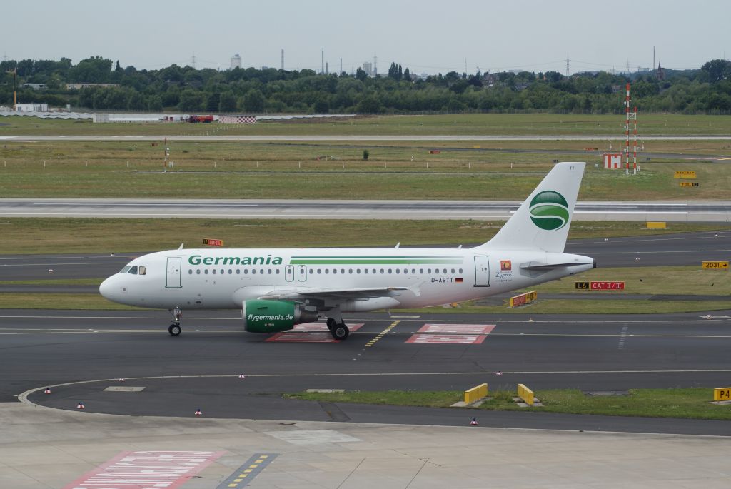 Airbus A319 (D-ASTT) - Germania A319-112 cn3560