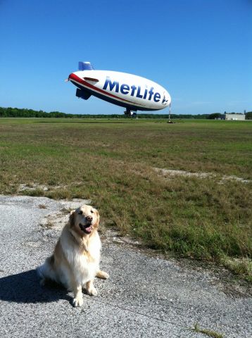 Cirrus SR-22 (N19BA) - Charlie on break from his blimp flight