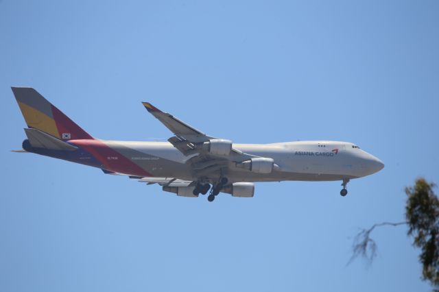 Boeing 747-400 (HL7436)