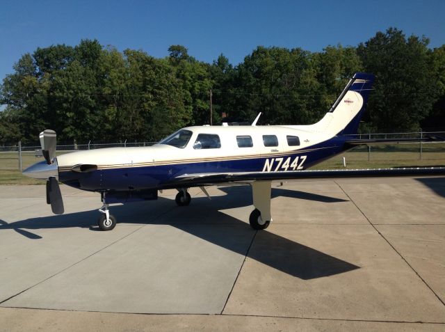 Piper Malibu Mirage (N744Z) - On the ramp at Neal Armstrong airport