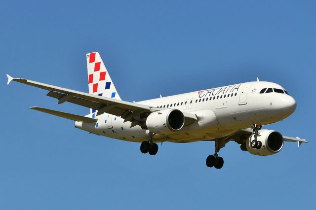 Airbus A319 (9A-CTN) - A319-112 - Croatia Airlinesbr /From Dubrovnik (DBV / LDDU) to Zurich (ZRH / LSZH)br /August 4, 2022