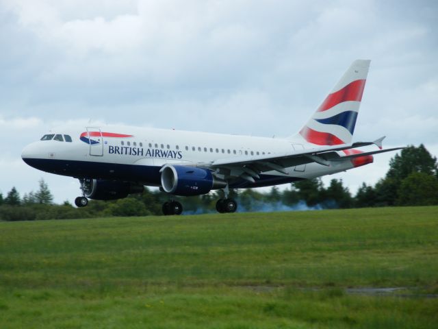Airbus A318 (G-EUNA) - G-EUNA A318-112 CN 4007 BRITISH AIRWAYS LANDING SHANNON   24-09-2010 RUNWAY 06 CALLSIGN SPEEDBIRD 1