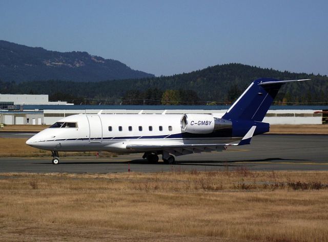 Canadair Challenger (C-GMBY)