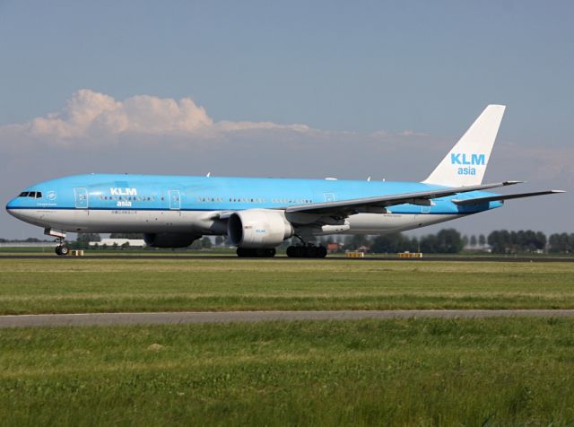 Boeing 777-200 (PH-BQL)