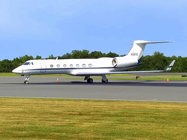 Gulfstream Aerospace Gulfstream V (N587G) - GENERAL DYNAMICS CORP at KJQF - 7/20/19 (cell phone pic)