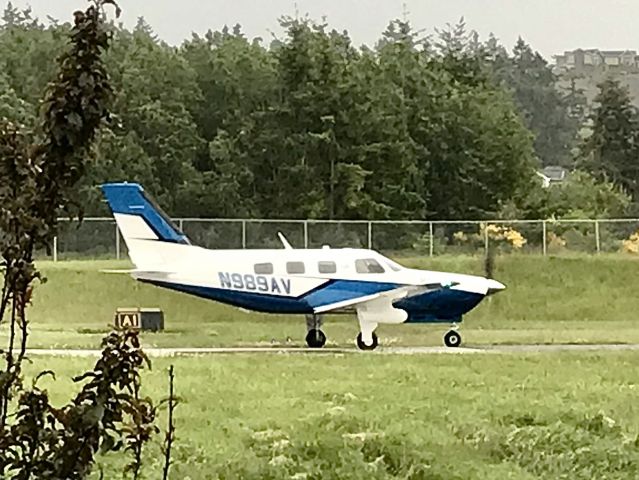 Piper Malibu Mirage (N989AV)