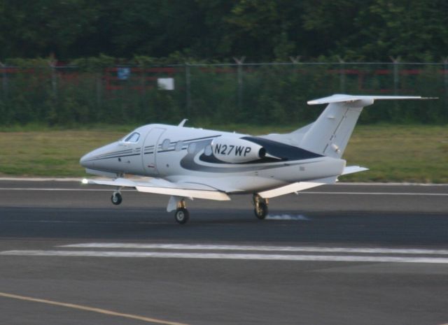 Embraer Phenom 100 (N27WP)