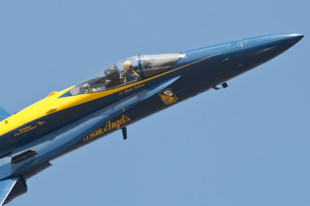 McDonnell Douglas FA-18 Hornet — - Blue Angel #6 at Thunder Over Louisville 2014