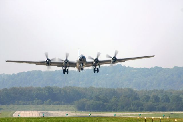 Boeing B-29 Superfortress (N529B) - B-29 Fifi Departing Runway 3 Cincinnati Lunken Airport 9-6-15.