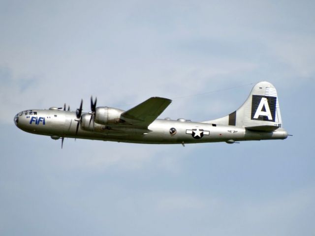 Boeing B-29 Superfortress (N529B)