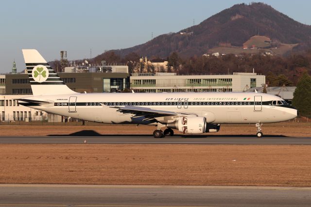 Airbus A320 (EI-DVM)