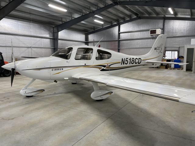 Cirrus SR-22 (N518CD)