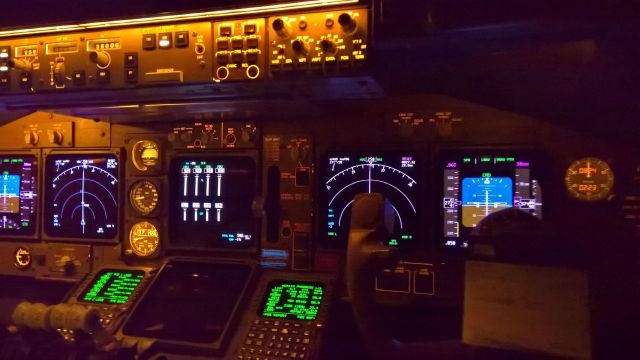 Boeing 747-400 (N952CA) - Quad jet over the pacific enroute to Guam.