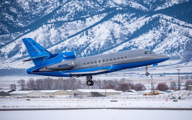 Dassault Falcon 900 (N610RL) - Nice Falcon 900 blasting out off BZN