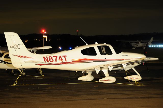 Cirrus SR-20 (N874T) - Seen at KFDK on 7/13/2009.