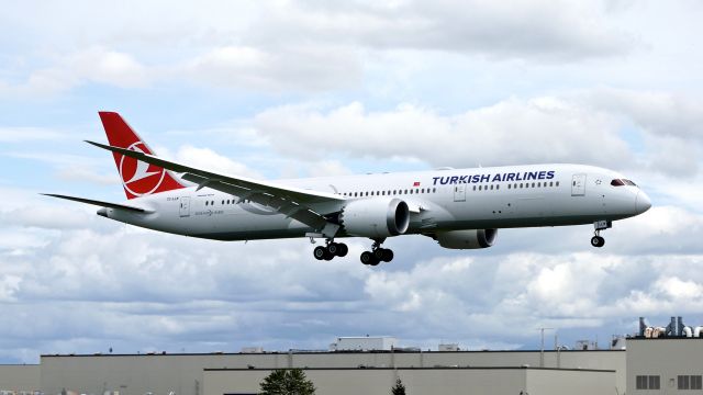 Boeing 787-9 Dreamliner (TC-LLM) - BOE231 on final to Rwy 16R to complete a B1 flight on 5.13.20. (ln 1001 / cn 65812).