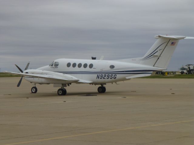 Beechcraft Super King Air 200 (N929SG)