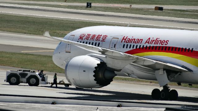 Boeing 787-8 (B-2728) - B-2728 Hainan Airlines Boeing 787-8 Dreamliner - cn 34938 / ln 73br /First Flight * Oct 2012br /Age 2.7 Yearsbr /2015-06-19 HU7990 San Jose (SJC) Beijing (PEK) 14:26-->Estimated 16:40