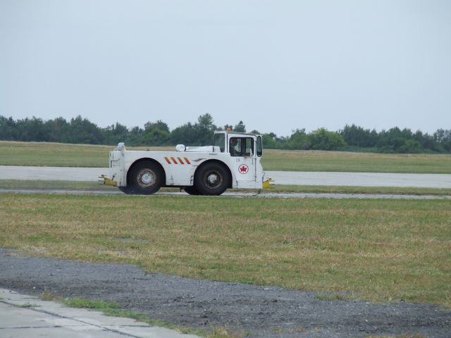 — — - aca tug