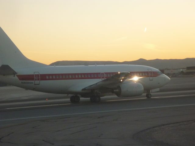 Boeing 737-700 (N869HH) - Janet flight going to ...?